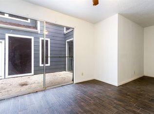 1010 Stoney Hill Dr, Houston, TX 77077