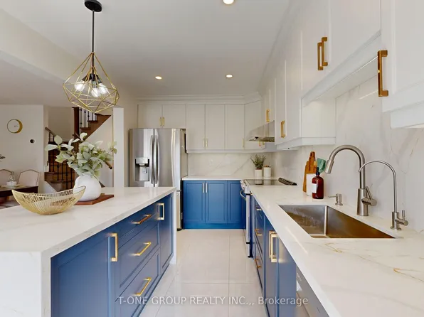 880 Isaac Phillips Way, Newmarket, ON L3X 2Y8