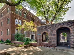 835 W Barry Ave APT GA, Chicago, IL 60657
