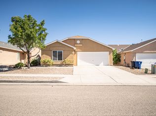 5615 Crown Ridge Rd NW, Albuquerque, NM 87114