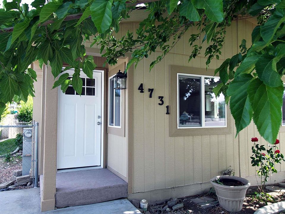 1st image of 4731 W Hood Ave
