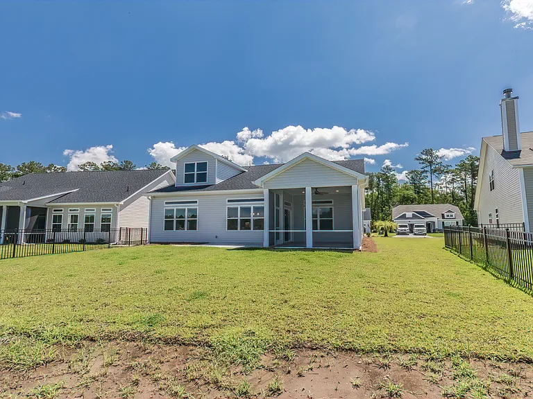 327 Fort Sullivan Dr — Photo 34