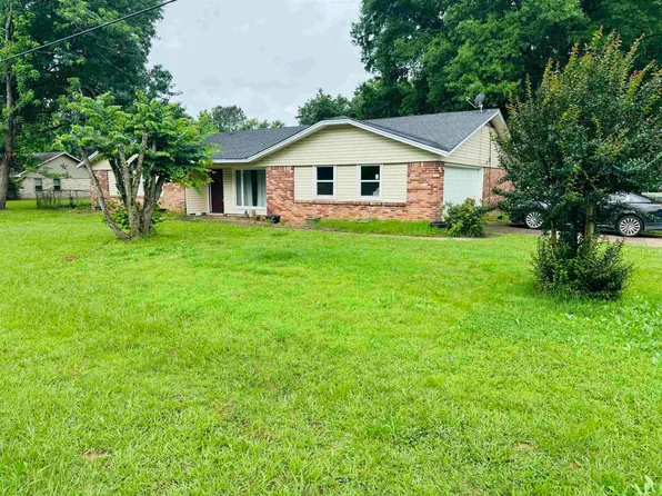 10 Quapaw Trl, Jacksonville, AR 72076