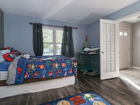5th image of 3507 E Prescott Cir