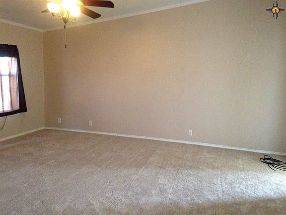 4th image of 2105 W Hermosa Dr