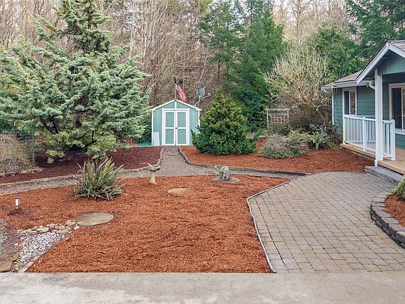 3rd image of 6915 Marvin Road NE