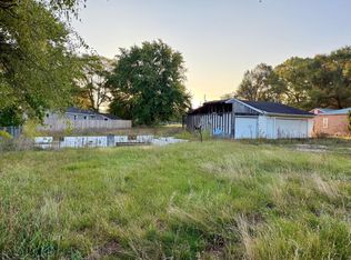 1921 S Greenville Rd, Greenville, MI