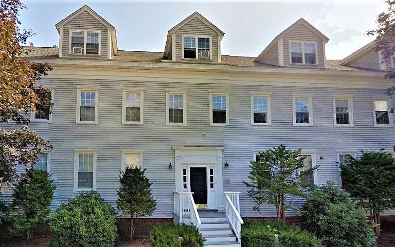 71 Grove St #3 — Photo 1