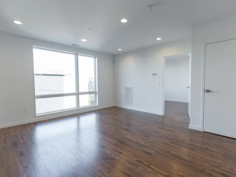 Armory Lofts — Photo 11