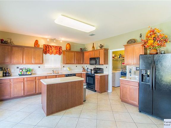 4th image of 8823 Hays Parc Rd