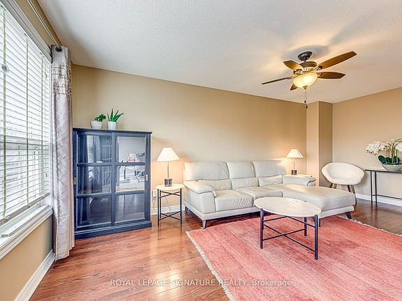 4th image of 6 Wood Cir