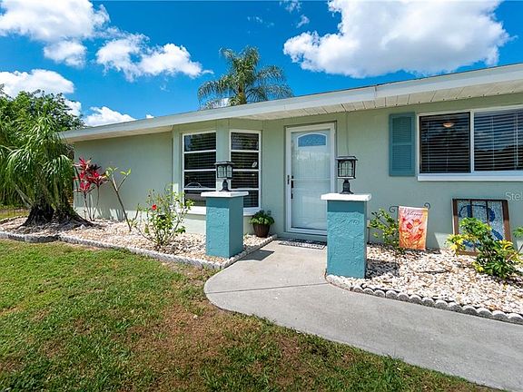 2nd image of 7085 Peacock Ln