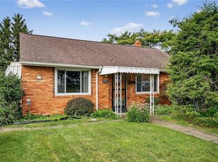 3528 Oakleaf Rd, Pittsburgh, PA 15227