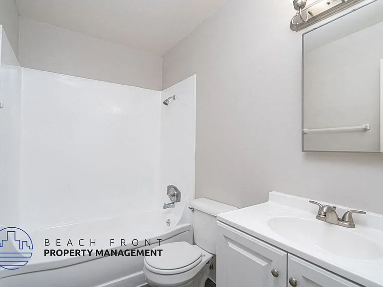 217 S. Knott Av — Photo 5