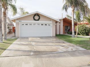 3213 Parkland Ct, Bakersfield, CA 93304
