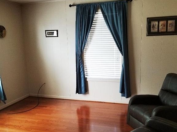 4th image of 2808 20th St