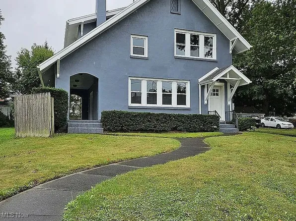 1653 Brownlee Ave, Youngstown, OH 44514