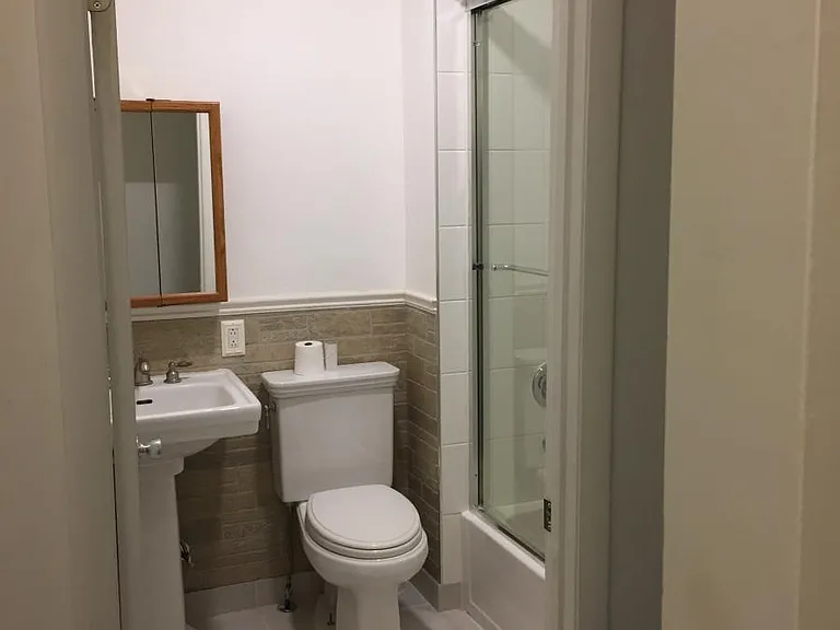 Bathroom1