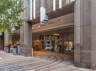 33 W Ontario St #37ES, Chicago, IL 60610