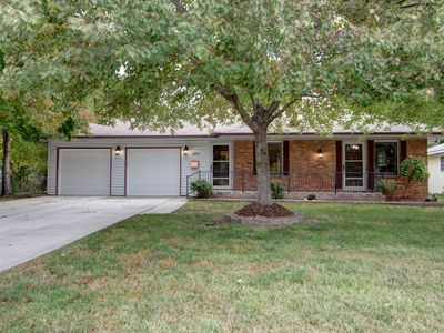1251 E Sunset Court, Springfield, MO, 65804