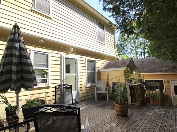 2nd image of 126 Sophia St