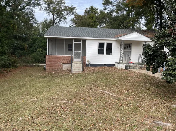 2930 Tennessee Ln, Aiken, SC 29801