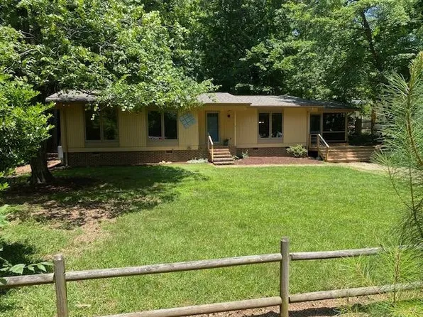 206 Carol St, Carrboro, NC 27510