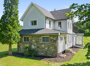 1174 Hawleyton Rd, Binghamton, NY 13903