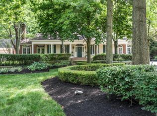 4865 Bridgewater Dr, Powell, OH