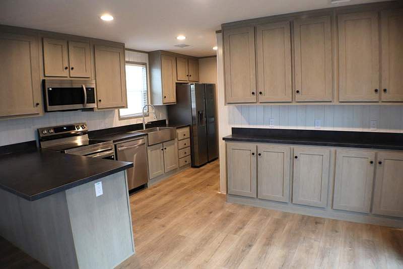 2nd image of 6220 Katy Hockley Rd #326
