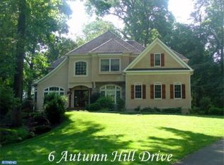 110 Moredun Ave, Philadelphia, PA 19115