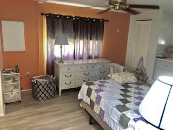 5th image of 436 Coquina Dr