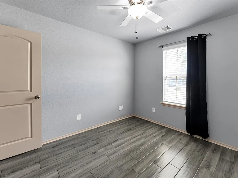 9530 Paloma Creek Dr — Photo 26