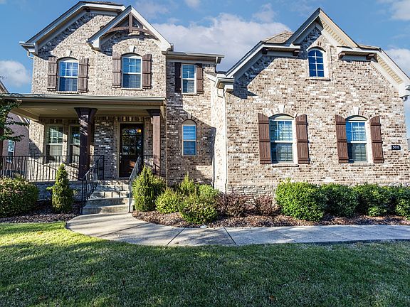 2nd image of 504 Fort Lee Ct