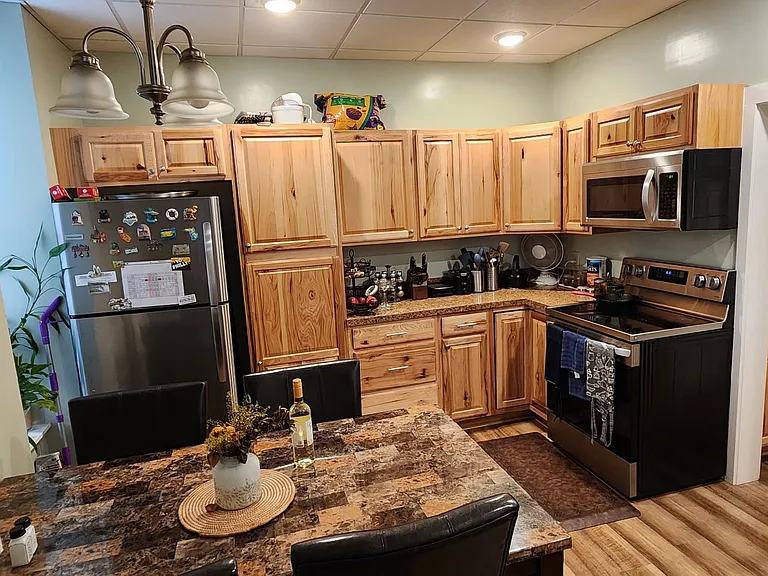 705 Market St #1 — Photo 4