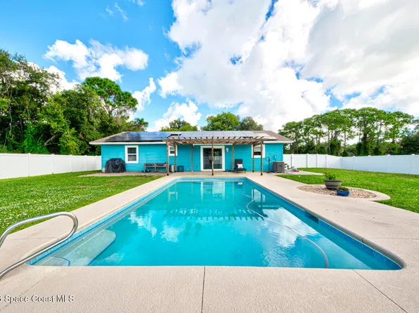 746 Lynbrook St NW, Palm Bay, FL 32907