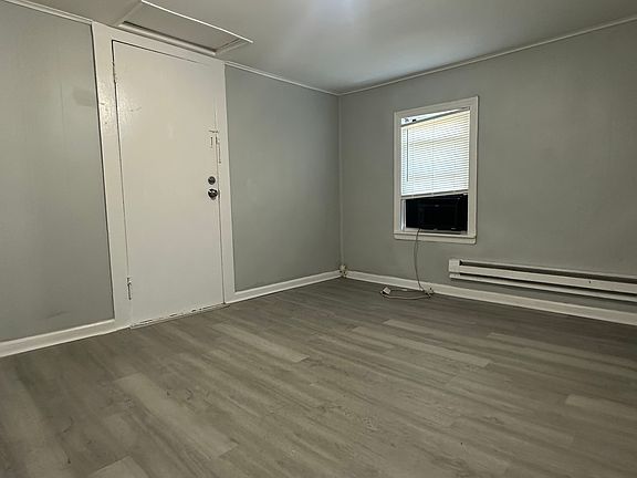 5th image of 21 Franklin St #2
