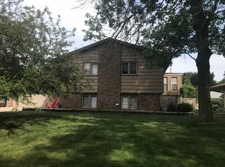 7361 Concerto Curv NE, Fridley, MN 55432