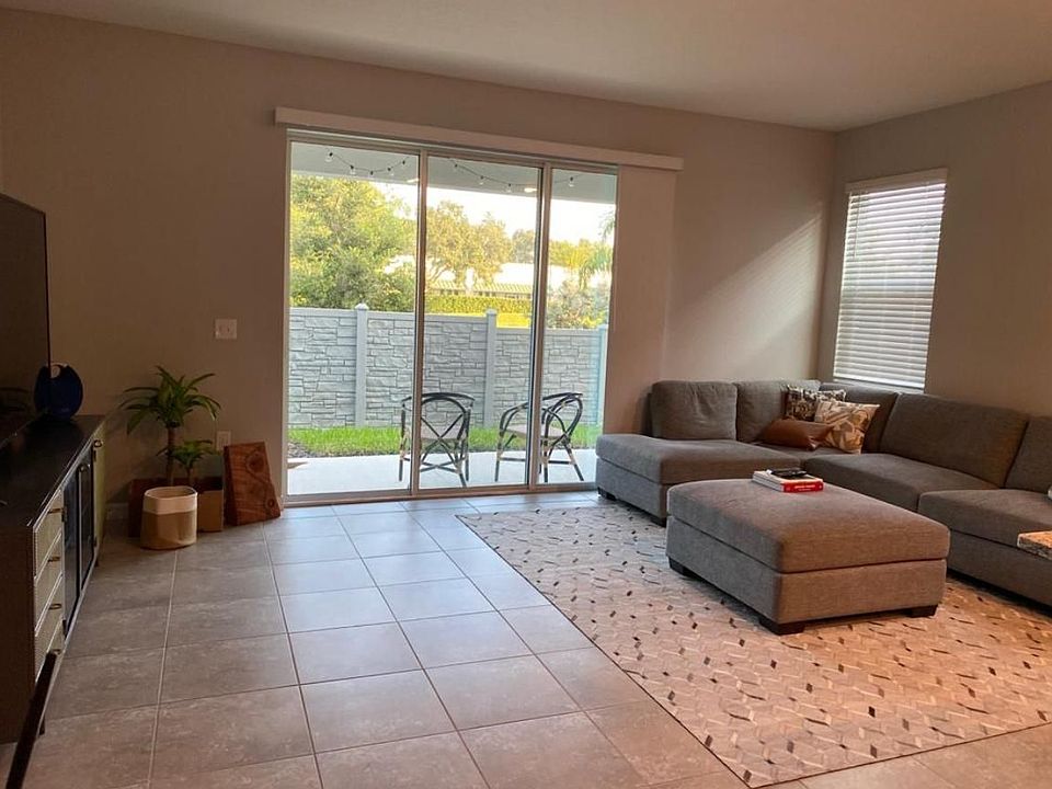 1st image of 4420 Aqua Mirage St