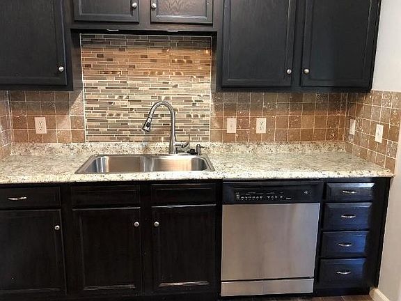 4th image of 6303 SW High Meadow Blvd