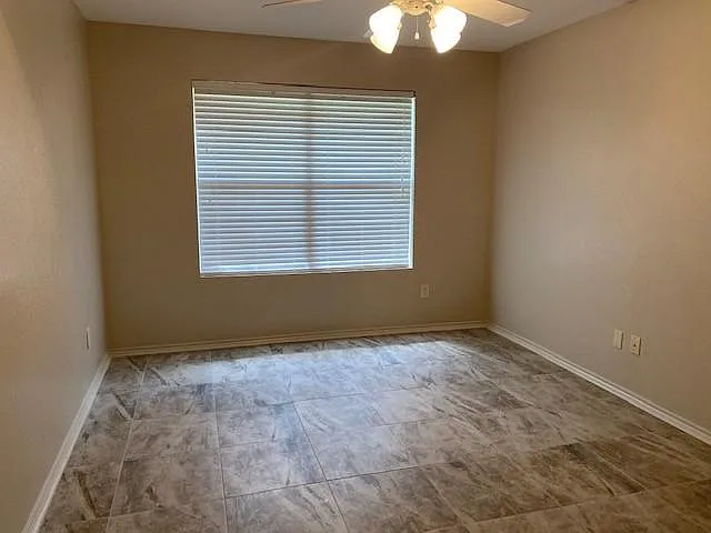 2 bed, 1250 sqft, $1,250 — Photo 3