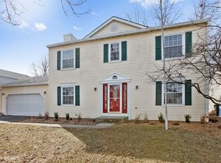 1306 Baylor Ct, Naperville, IL 60565