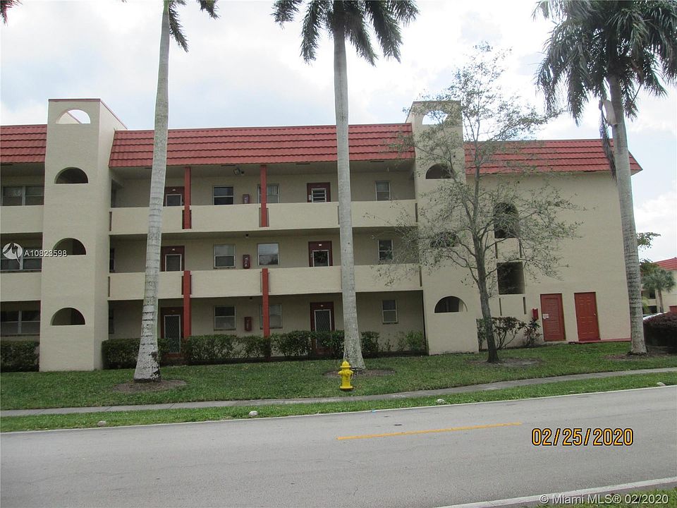1st image of 8060 N Sunrise Lakes Dr #106