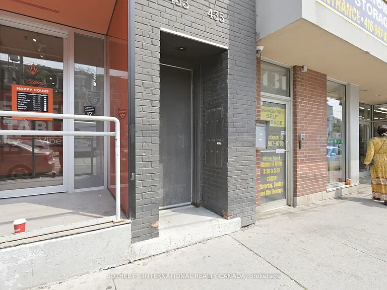 433 Parliament St #201 — Photo 14