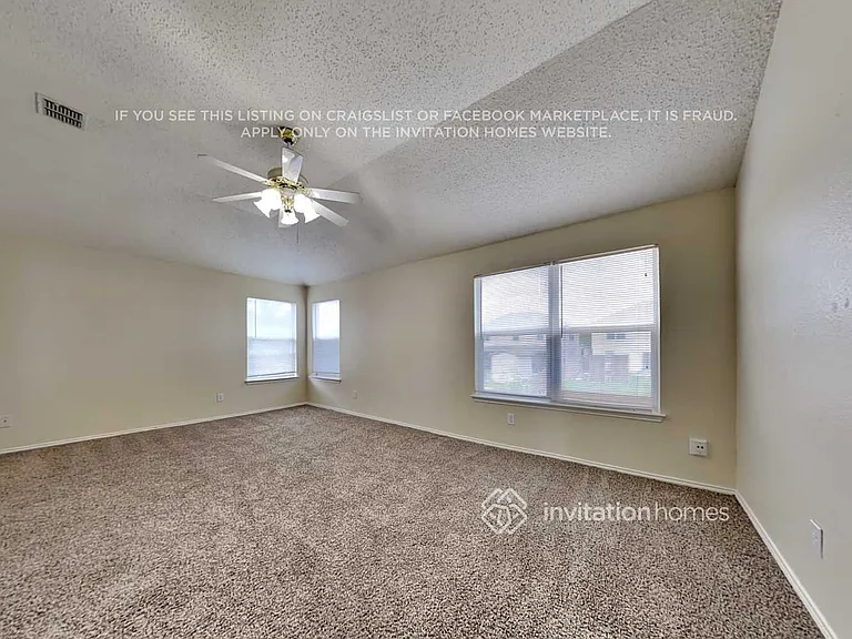 4904 Palm Ridge Dr — Photo 12