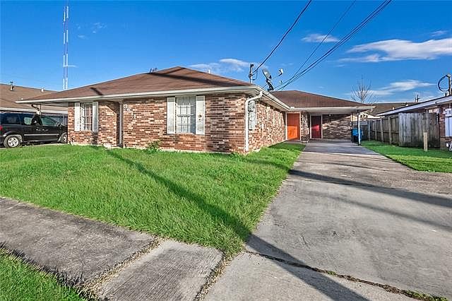 1st image of 3609 Laplace St