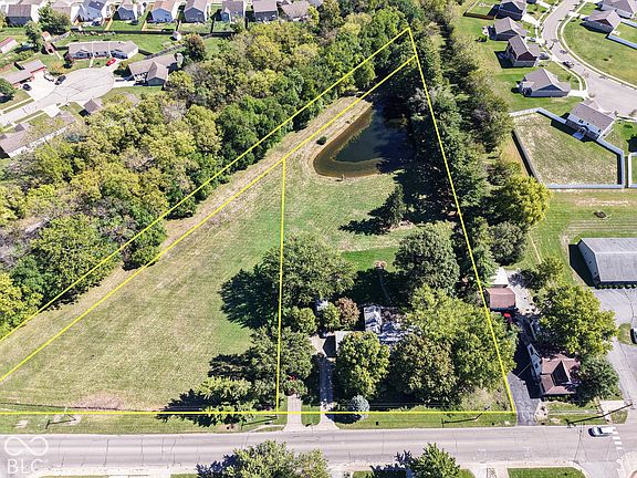 3rd image of 1030 Amos Rd