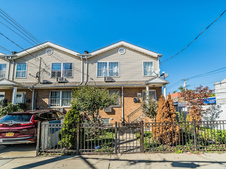1st image of 16223 108th Ave