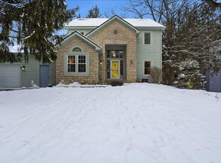 1417 Whispering Pines Ln, Bellefontaine, OH 43311