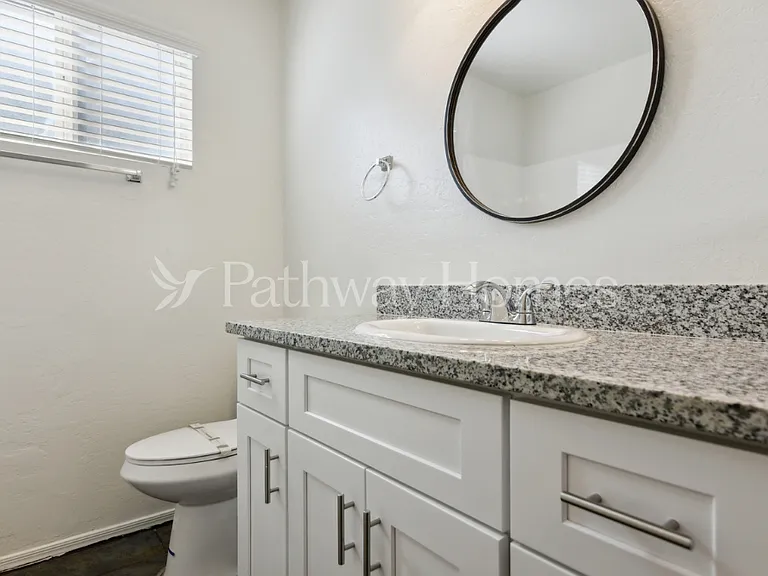 7704 W San Juan Ave — Photo 12